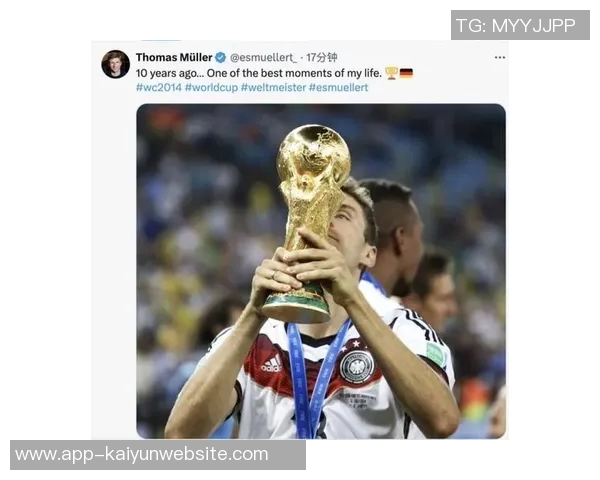 穆勒社交媒体庆祝胜利称赞团队表现期待继续前进再创佳绩