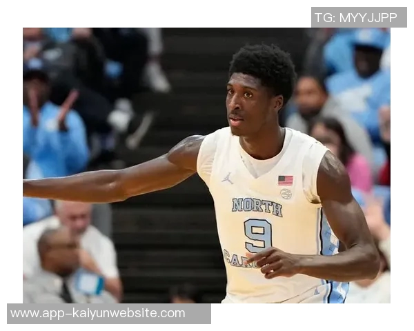 小波特称赞德雷克鲍威尔运动能力超凡期待其技术进一步提升 小波特称赞德雷克鲍威尔运动能力超凡期待其技术进一步提升