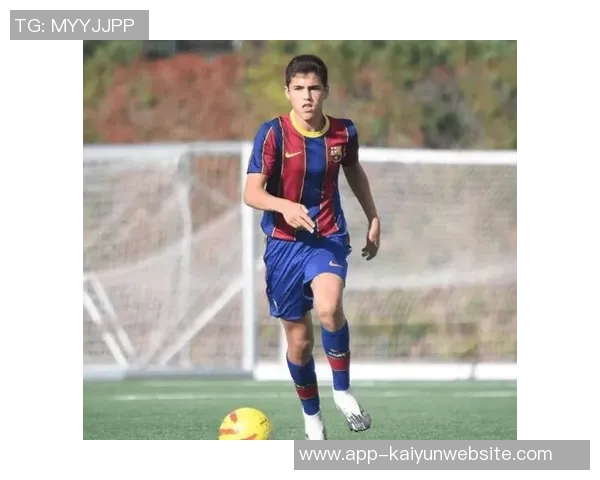 击败巴西后日本球员低调归队展现谦逊精神 击败巴西后日本球员低调归队展现谦逊精神