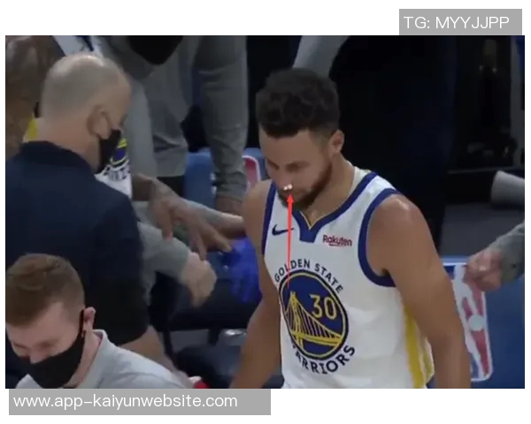 小卡表现低迷9投仅3中全场仅得10分正负值惨淡25 小卡表现低迷9投仅3中全场仅得10分正负值惨淡25