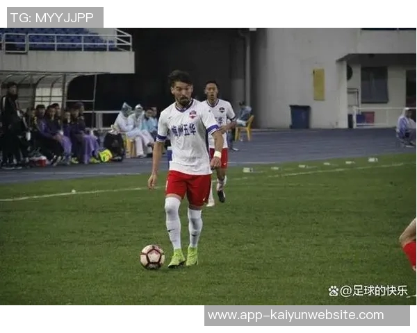 梅州客家降入中甲副总经理表示球队将继续努力规划未来